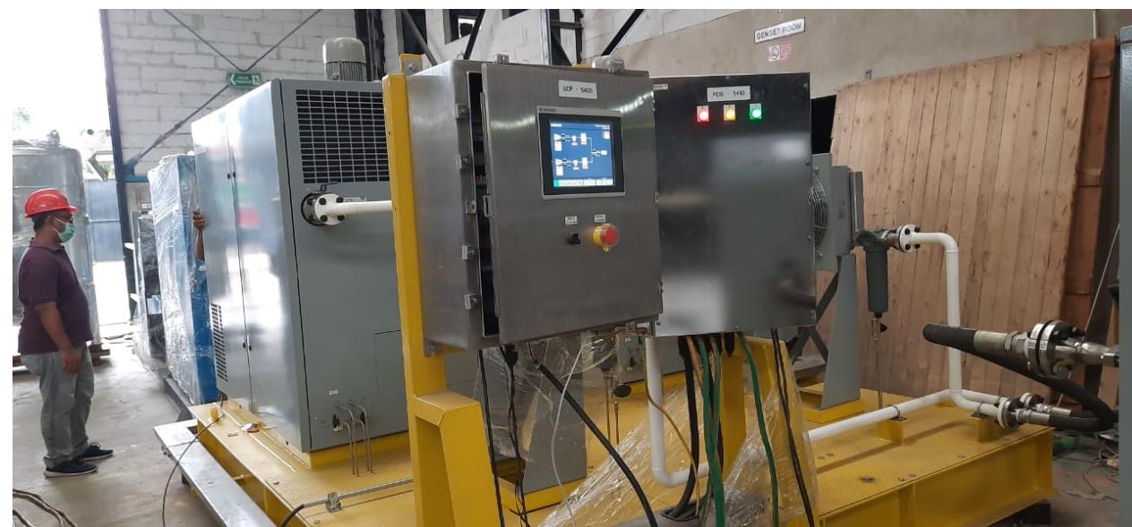 Air compressor package dan control panel pada proyek Shopii Makmur Sinergi