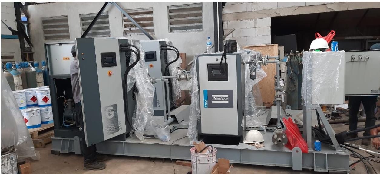 Package unit dan panel kontrol pada proyek industri